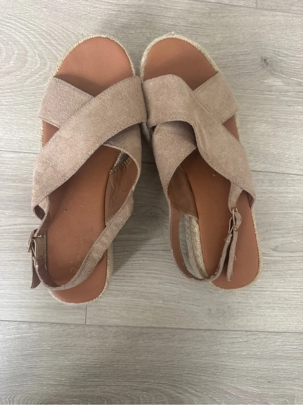 Born Crisscross Espadrille Slingback Sandals - Taupe size 8